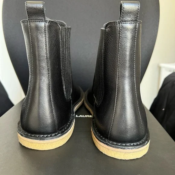 Yves Saint Laurent Men’s Chelsea Boots